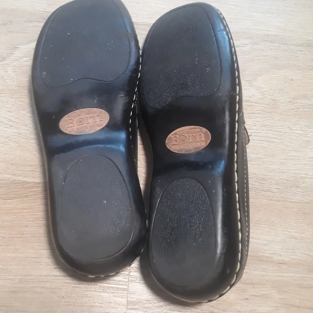 Vintage Born Women's Black Penny Loafers / Size 7.5 Square Toe Slip On Shoes